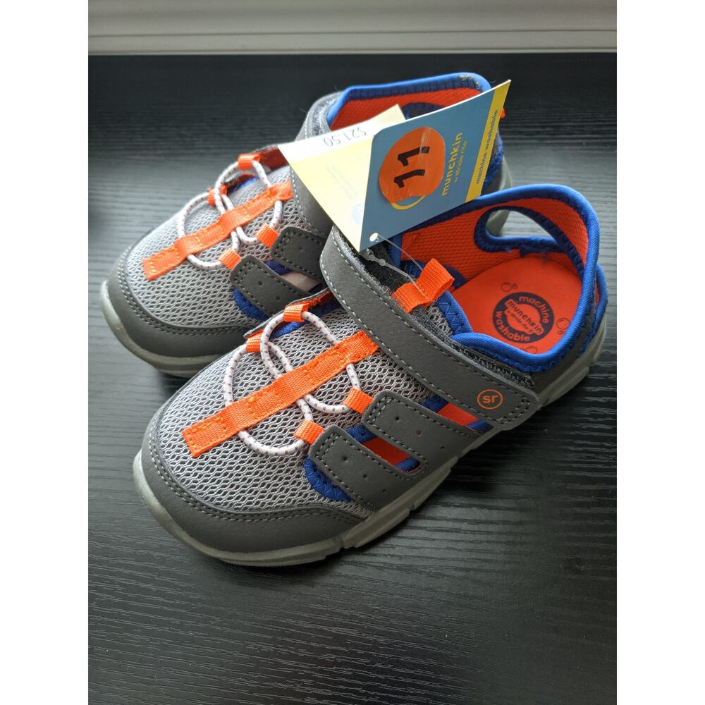 Stride Rite Munchkin Kids’ Sandals Size 11 - Machine Washable